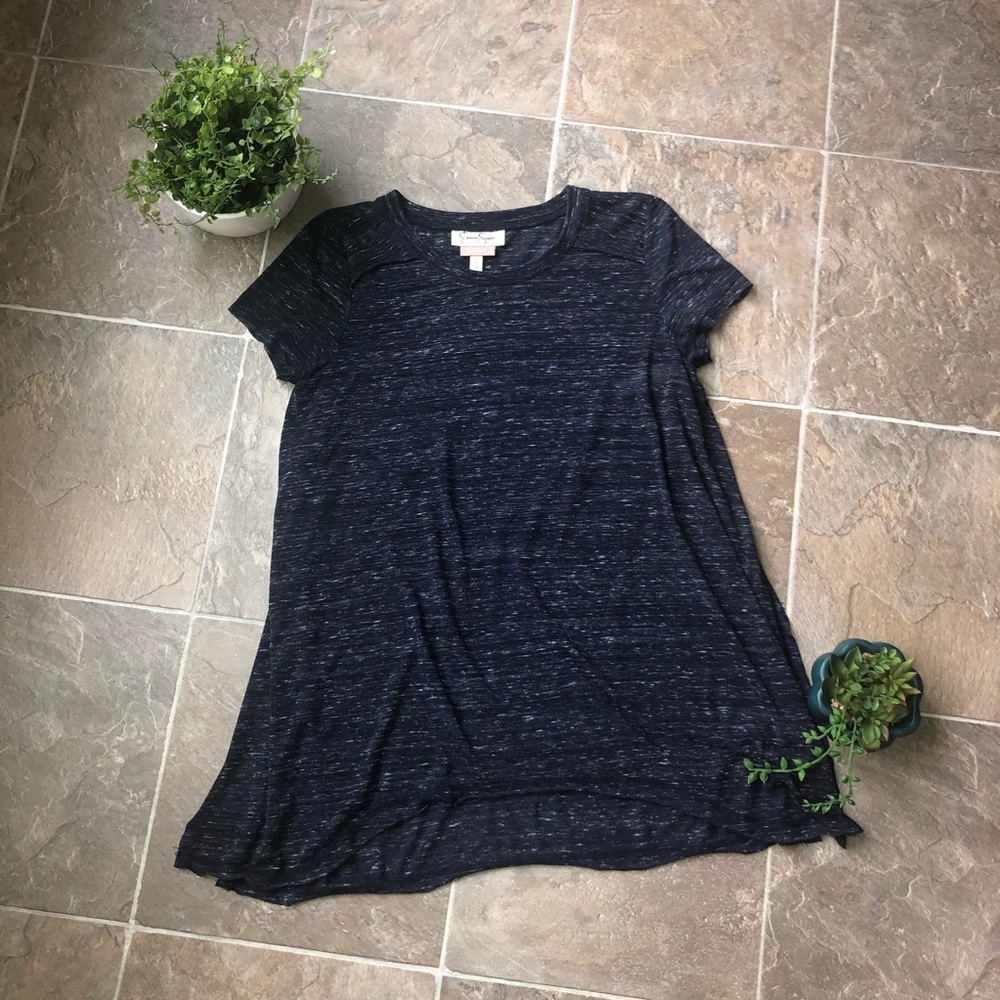 Flowy Nursing top